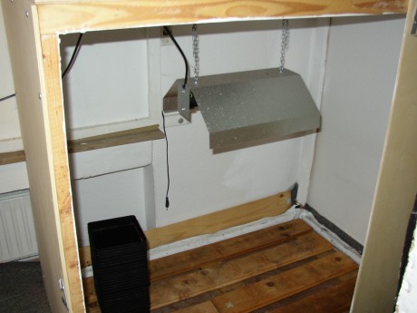 Jungpflanzenbox, innen